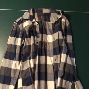 Untuck it long sleeve flannel